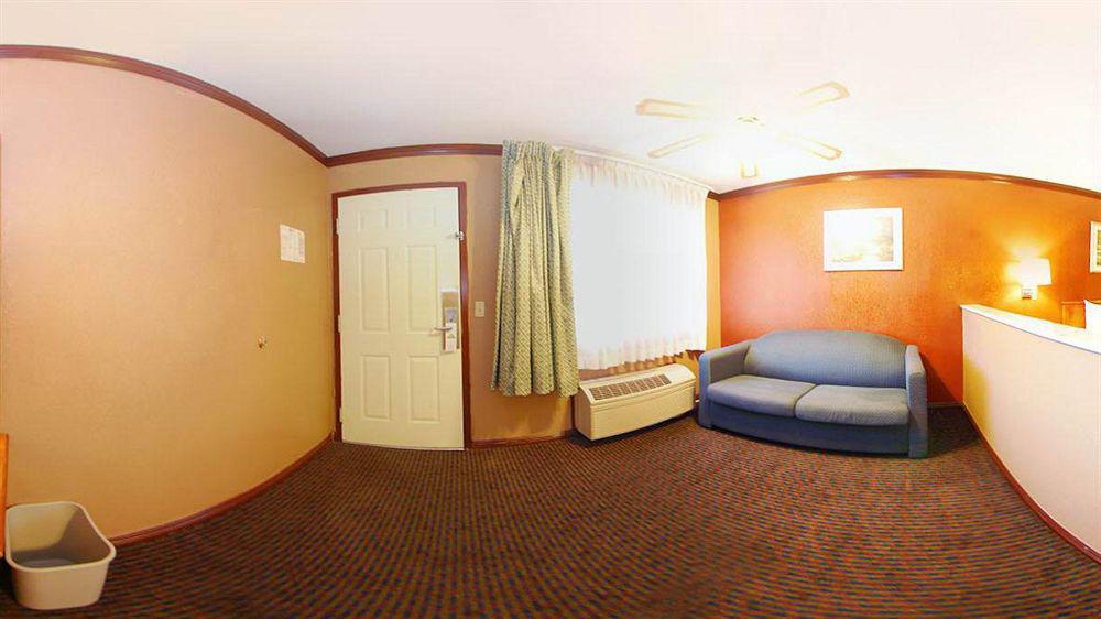 Days Inn By Wyndham Bishop Exterior photo
